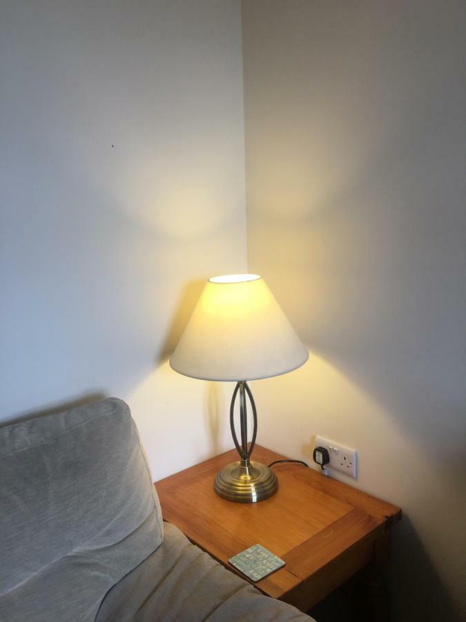 1 Lochness Rooms&Hostel Drumnadrochit Esterno foto