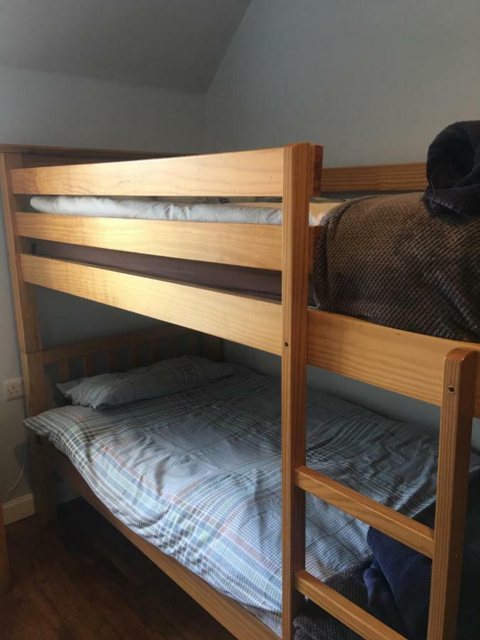 1 Lochness Rooms&Hostel Drumnadrochit Esterno foto