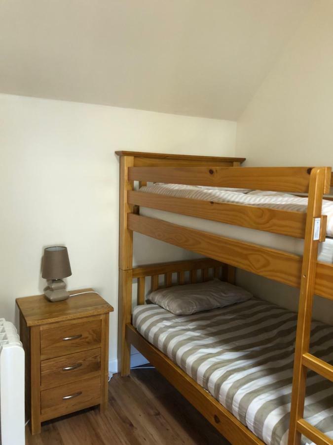 1 Lochness Rooms&Hostel Drumnadrochit Esterno foto